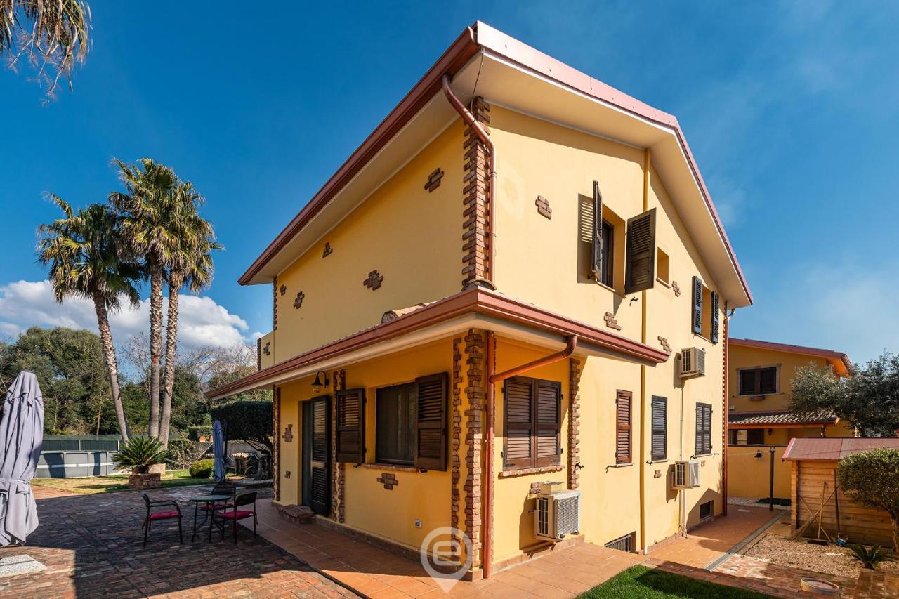 Villa Monica - Suites Иглесиас Екстериор снимка