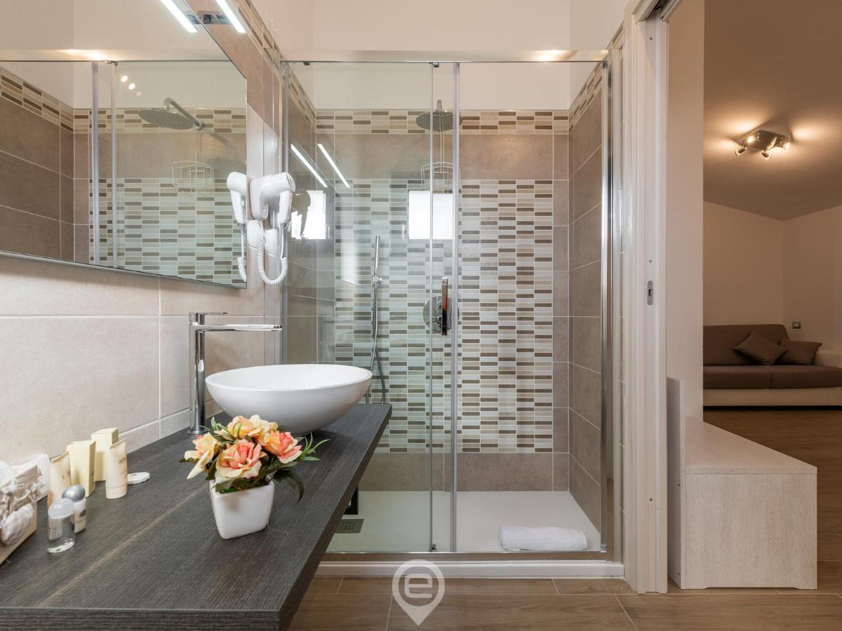 Villa Monica - Suites Иглесиас Екстериор снимка
