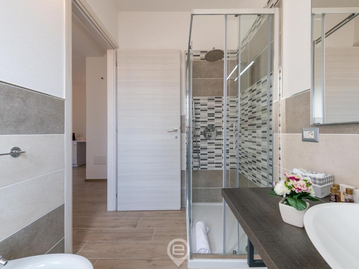 Villa Monica - Suites Иглесиас Екстериор снимка