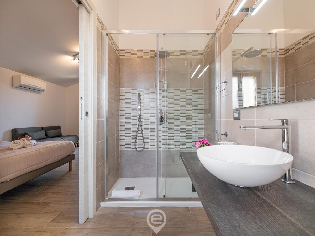 Villa Monica - Suites Иглесиас Екстериор снимка